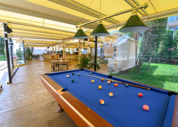 Hotel Glarus Beach