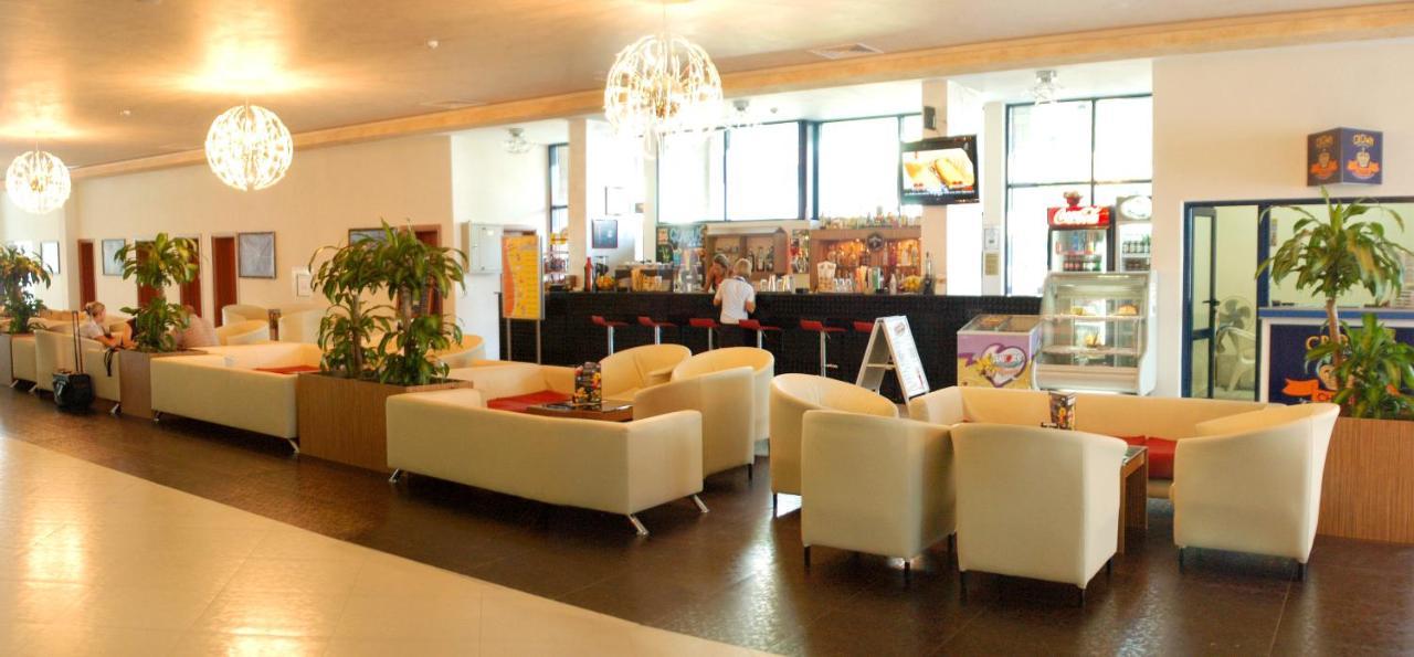 Glarus Готель 4*