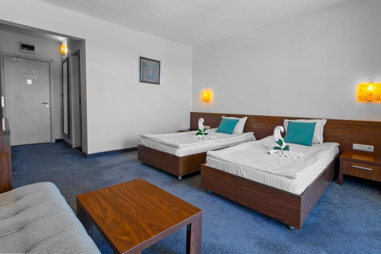 Glarus Hotel